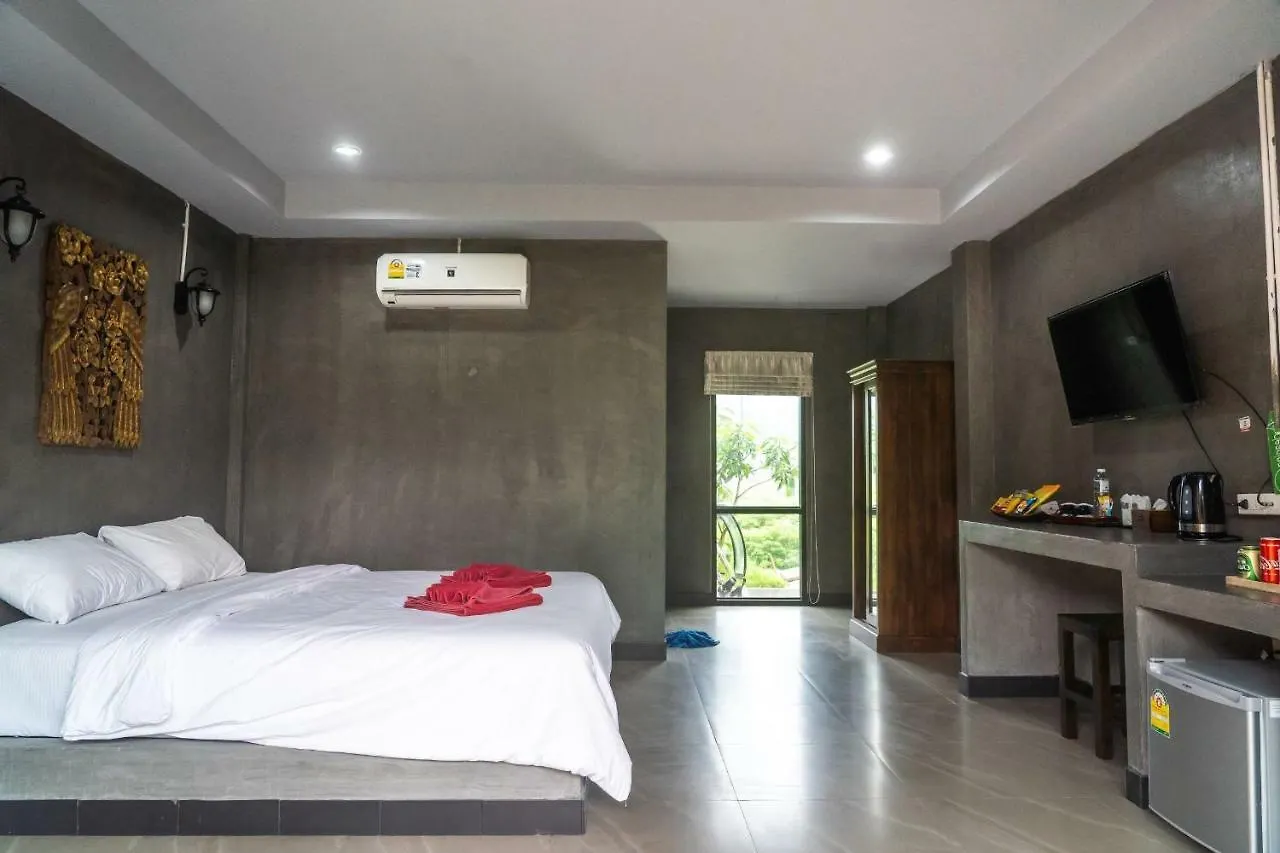 Chomview Resort Ko Lanta Thailand